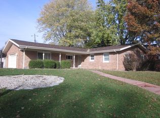 217 Westmoreland Dr W, Kokomo, IN 46901