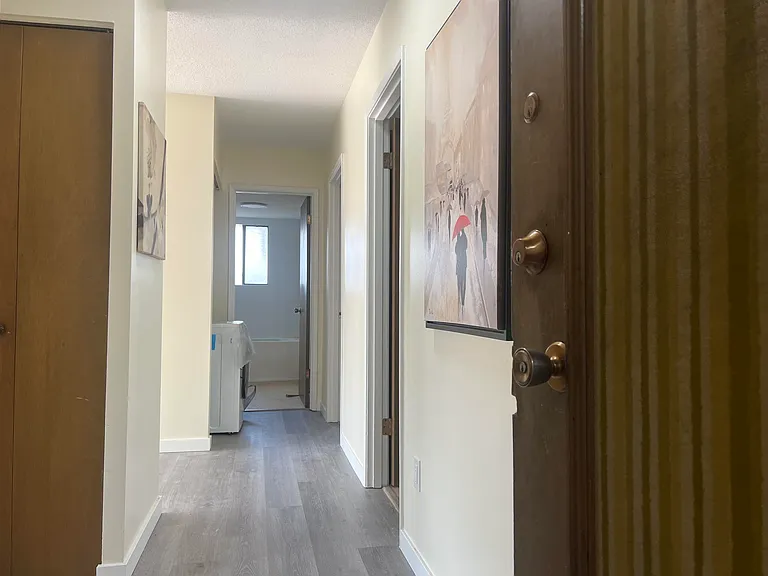 3481 Sefton St #101 — Photo 2