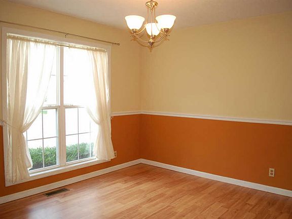 4th image of 1066 Merritt Lewis Ln