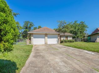 8723 Chipping Ln, Houston, TX 77088