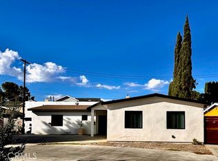 20315 Vose St, Winnetka, CA 91306