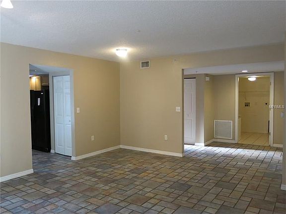 3rd image of 1150 Carmel Cir APT 108