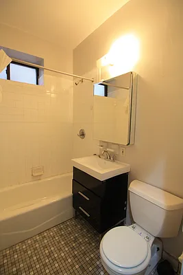 Rented by Mason Group LLC | media 36