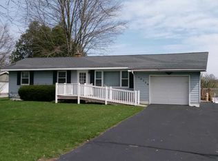 10724 Alpine Ave NW, Sparta, MI 49345