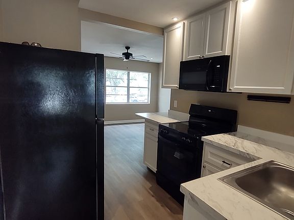 5th image of 615 Hollingsworth Rd #617