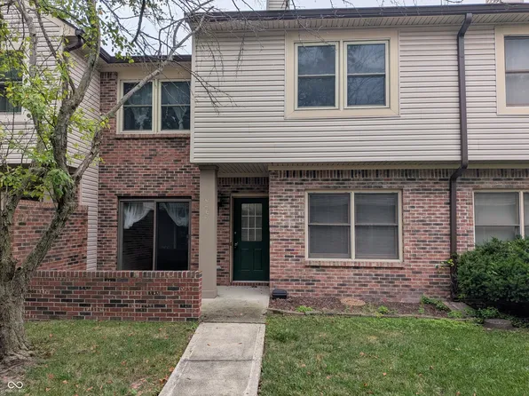 9464 Maple Way, Indianapolis, IN 46268