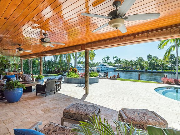2nd image of 1325 Tangelo Isle