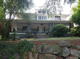 901 18th Ave E, Seattle, WA 98112