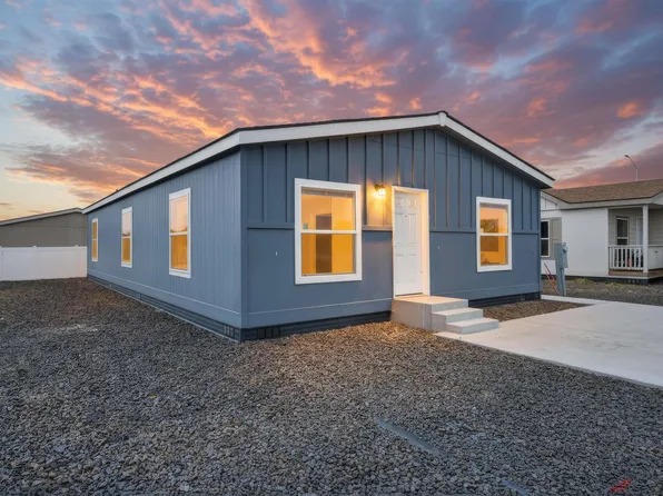 2681 E Edison Ave #87, Sunnyside, WA 98944
