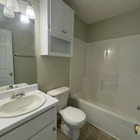 108 Woodmere Dr — Photo 13