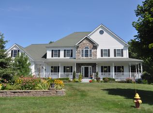 26 Noreen Rd, Mansfield, MA 02048