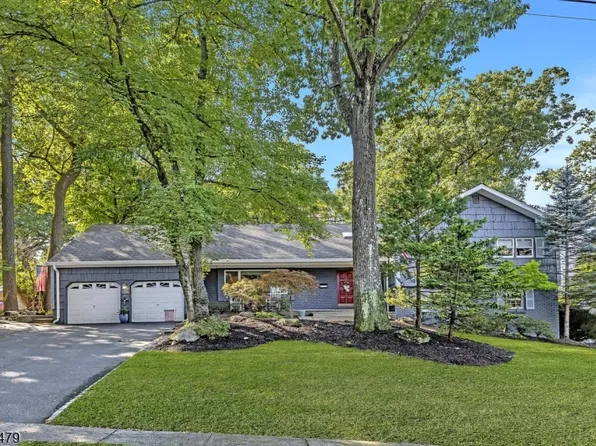 17 Tall Oaks Dr, Wayne Twp., NJ 07470