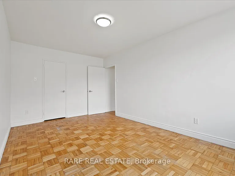 3101 Eglinton Ave E #103 — Photo 12