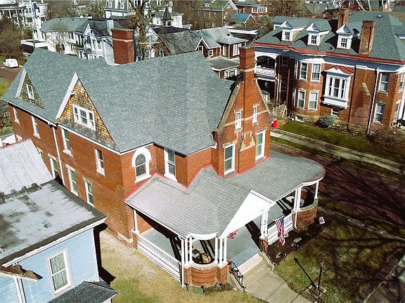 4th image of 1043 Juliana St