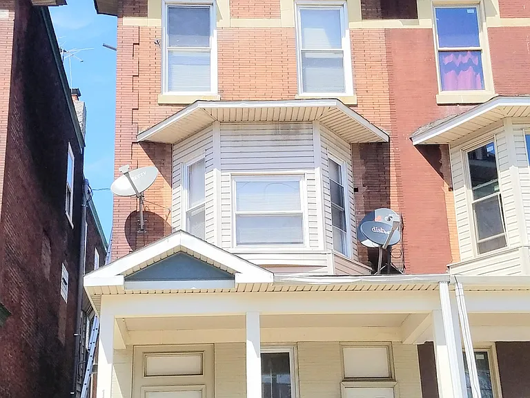 1225 W Allegheny Ave #2M — Photo 1