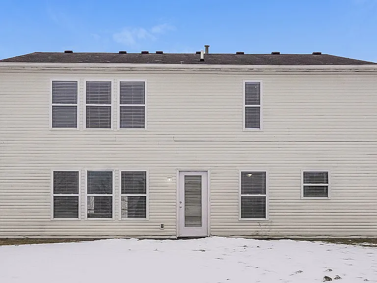 5636 N Littleton Dr — Photo 17