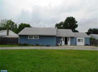 13 Gainor Rd, New Castle, DE 19720