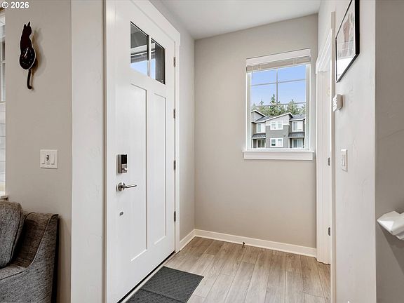 3rd image of 4023 SE Century Blvd