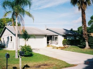 1008 Mohawk Rd, Venice, FL 34293