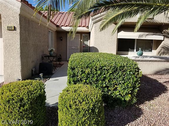 3rd image of 9048 Grayling Dr