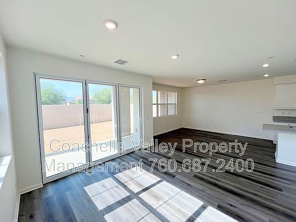5th image of 84401 Passagio Lago Way