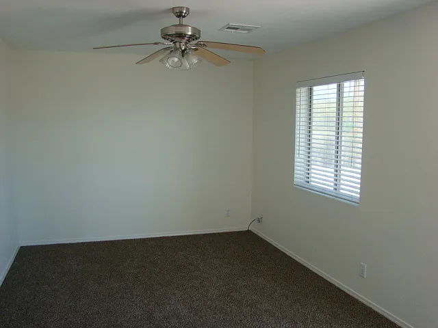 2444 Hummingbird Ln — Photo 4