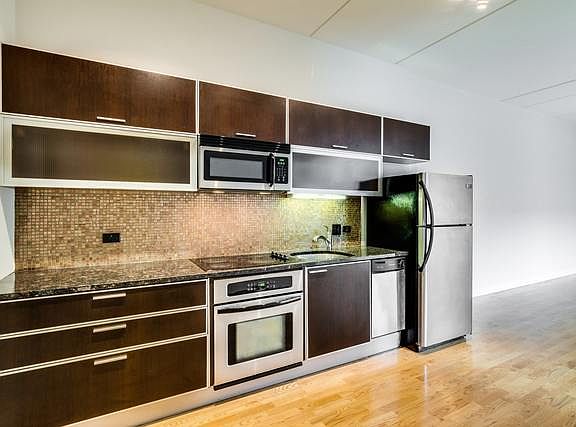 4th image of 660 W Wayman St Unit 308