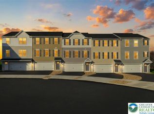 728 Fawn Way Lot 11, Pennsburg, PA 18073