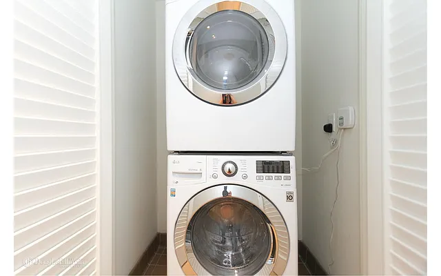 Rented by Douglas Elliman | media 29