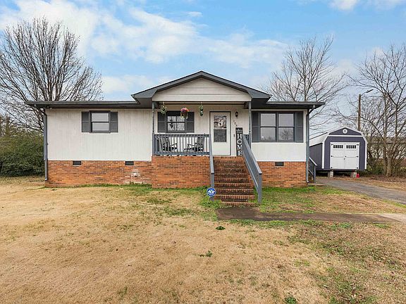 2nd image of 108 Everest Dr