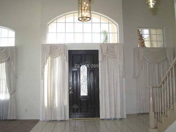 5th image of 2812 Summer Lake Dr