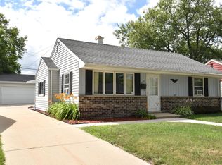 3337 S 58th St, Milwaukee, WI 53219