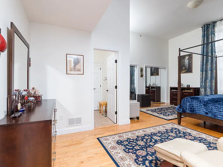 50 Belle Ave #102 — Photo 9