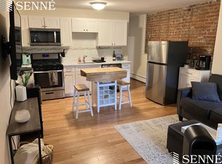 42A Linden Ave APT 3, Somerville, MA 02143