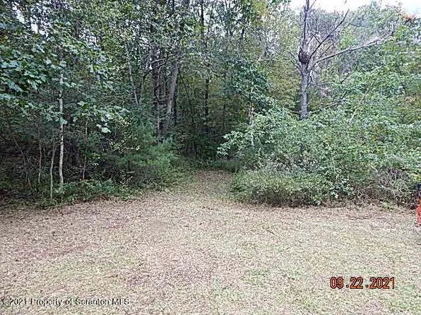Cascade Valley Rd, Susquehanna, PA 18847