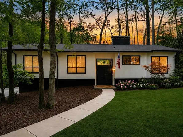 230 Summerfield Dr, Alpharetta, GA 30022
