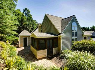 977 Devon Spring Ct, Charlottesville, VA 22903