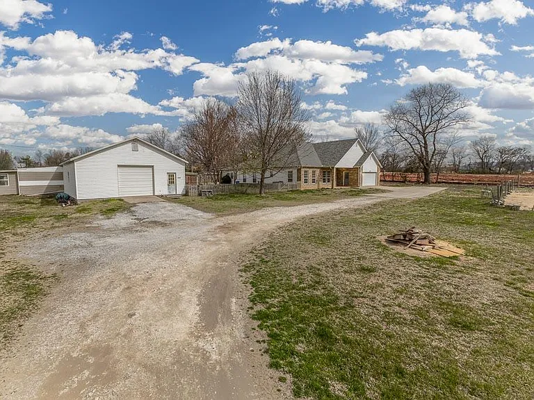 12842 Ruby Rd — Photo 44