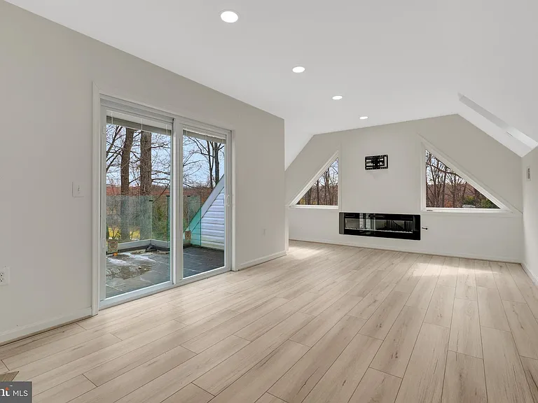 1108 Bellview Rd — Photo 37