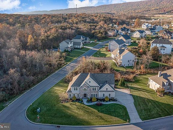 4th image of 2020 Osprey Cir