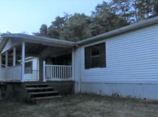 124 Winchester Ct, Johnson City, TN 37601