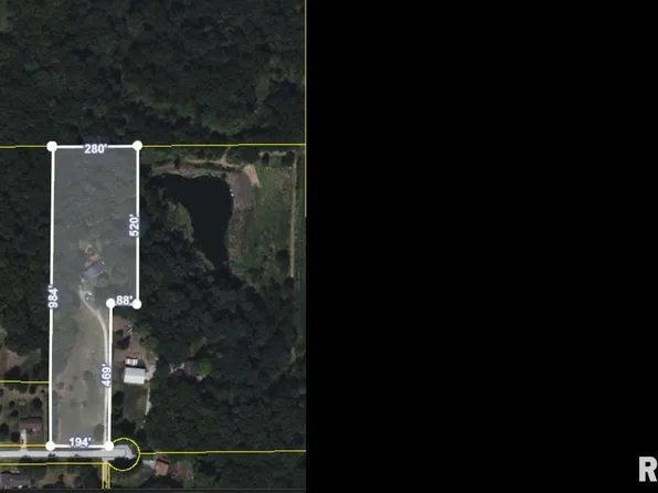 11515 103rd Avenue Ct, Coal Valley, IL 61240