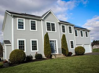 44 Verde Dr, Greenfield, MA 01301