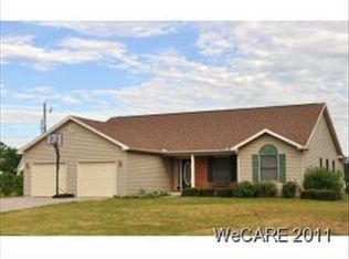 2095 Morning Glory Dr, Lima, OH 45807
