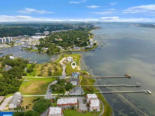 4729 S Shore Drive, Morehead City, NC 28557
