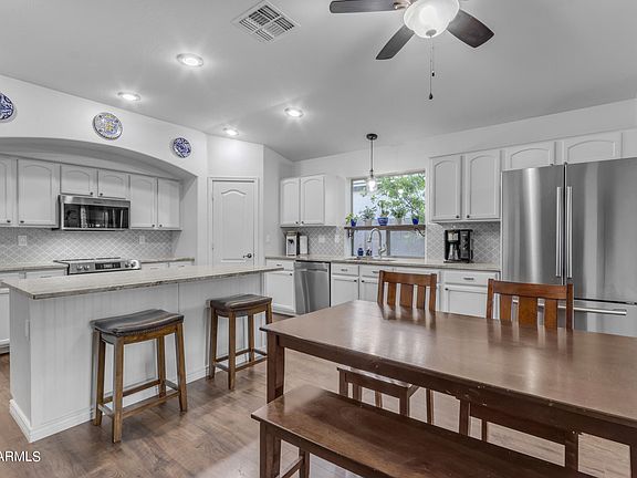4th image of 41389 W HAYDEN Drive