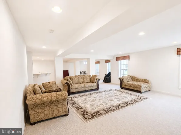 6047 Greenspring Rd Unit Basement, Fredericksburg, VA 22407