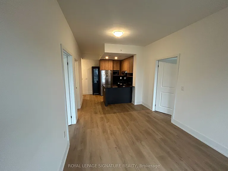 206 King St W #501 — Photo 16