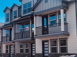 63067 NE Fairey Ct #8, Bend, OR 97701