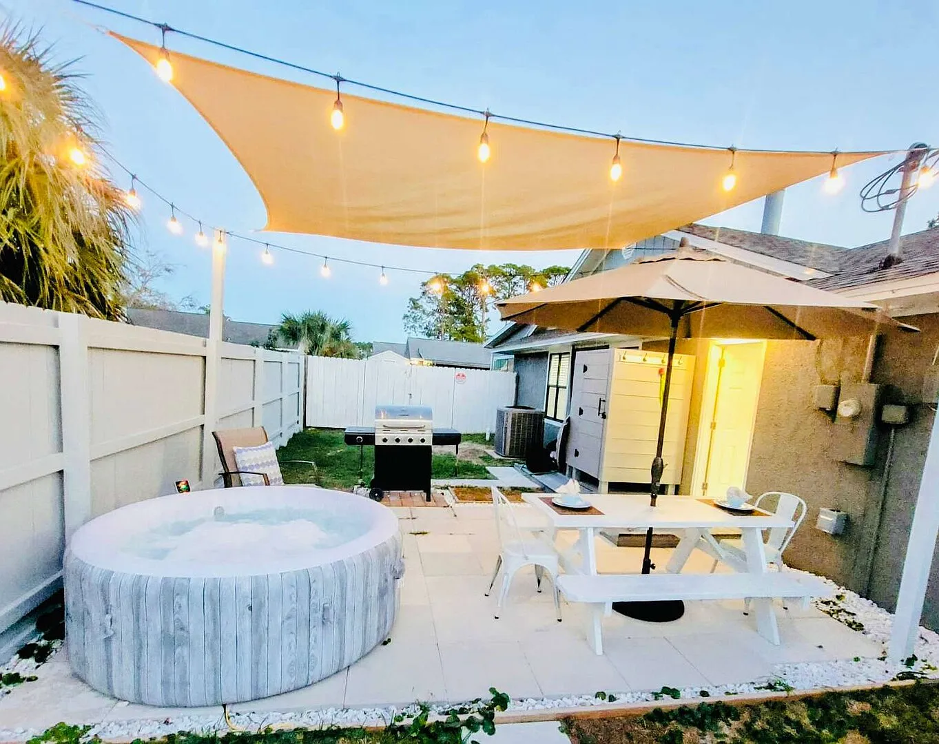 Best Location!|4 Bd Jacuzzi -Bbq Panama City Beach — Photo 3
